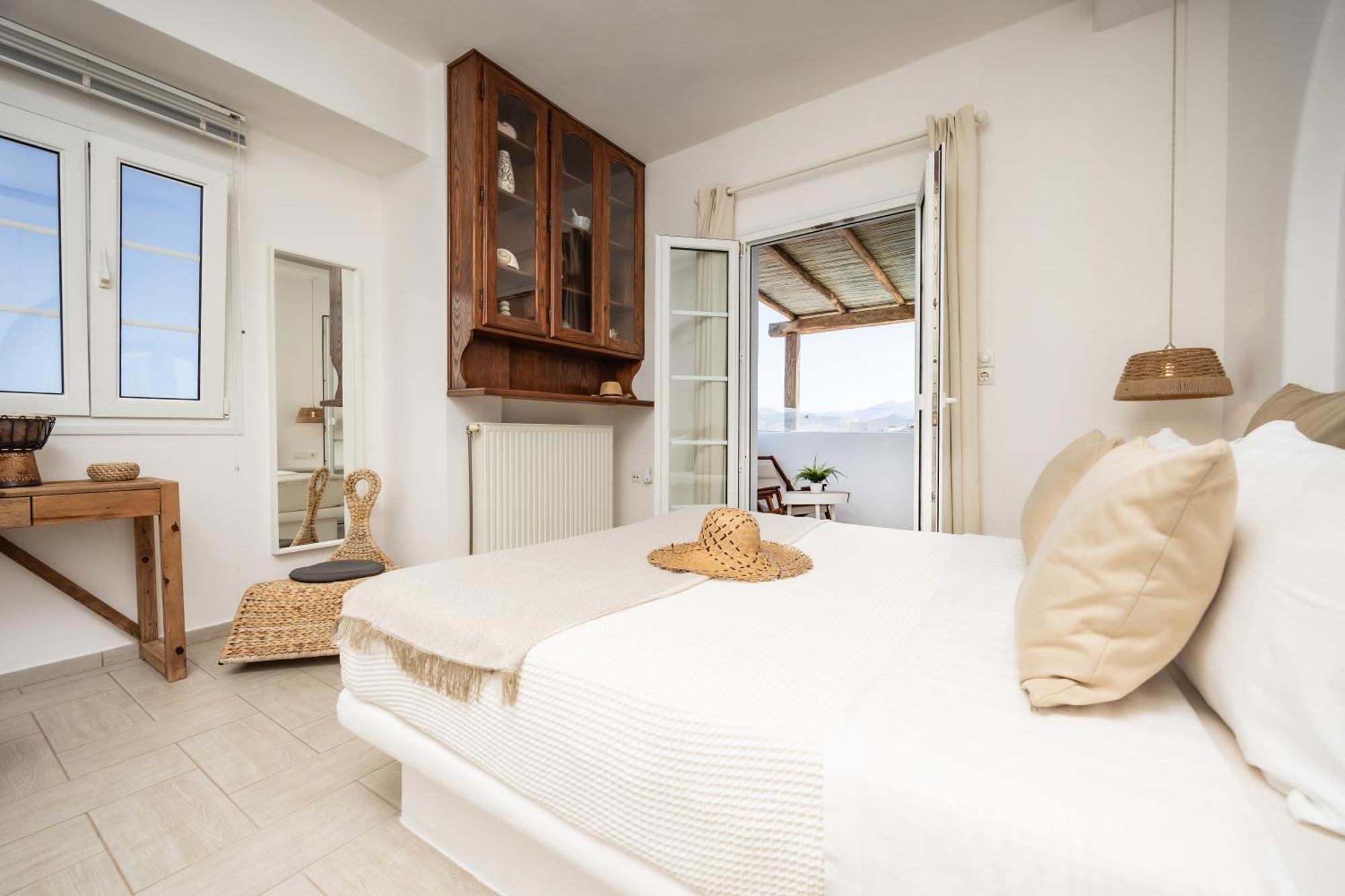 Thea Suites Naxos Άγιος Προκόπιος Εξωτερικό φωτογραφία